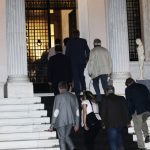 Βραδιά Μαξίμου: Κοκτέιλ-πάρτι με πολιτικό μασάζ….