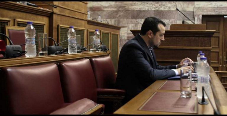 Δείτε σε ζωντανή μετάδοση την κατάθεση του Νίκου Παππά στην Εξεταστική για τα δάνεια κομμάτων και ΜΜΕ