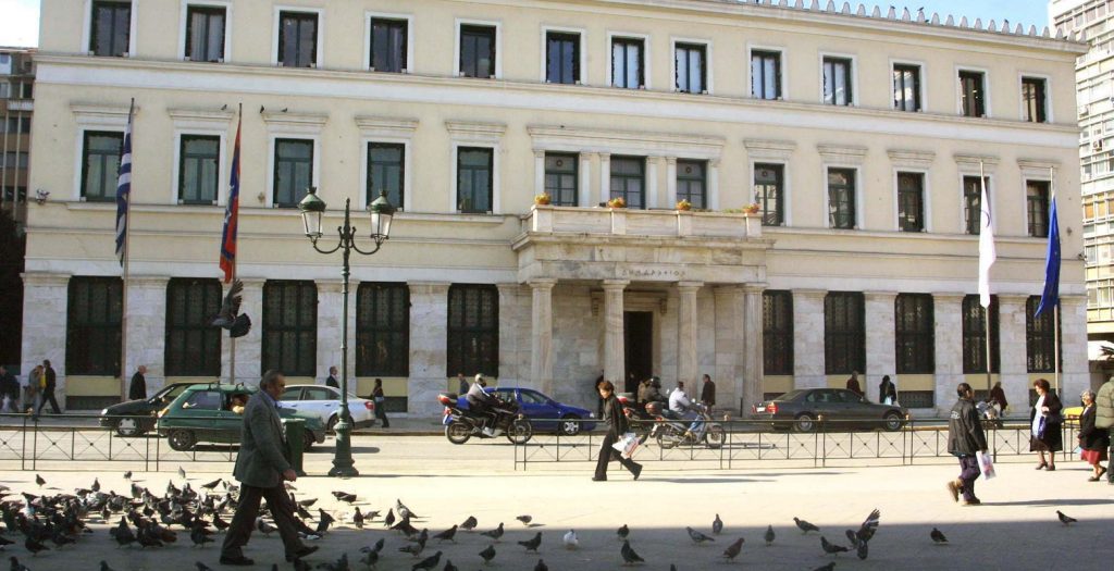 Δ. Αθηναίων: Δύο θερμαινόμενοι χώροι για τους άστεγους το Σαββατοκύριακο