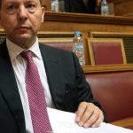 LIVE: Δείτε την κατάθεση του Γιάννη Στουρνάρα στην Εξεταστική για τα δάνεια κομμάτων και ΜΜΕ