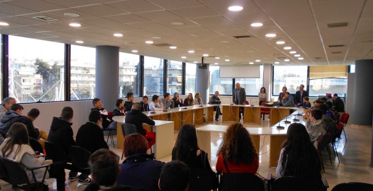 Ηράκλειο: Ενέκριναν το “Δημοτικό Συμβούλιο Εφήβων”