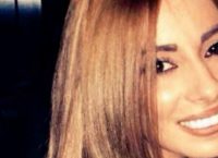 Για πρώτη φορά: Η Μίνα Αρναούτη δείχνει τα σημάδια απ’ το τροχαίο με τον Παντελίδη (pic)