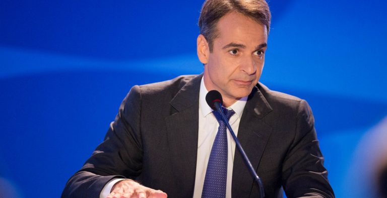 Ανοίγει κι άλλο τη “βεντάλια” των διεθνών επαφών ο Κυριάκος-Κρούσεις σε Φιγιόν και Μέρκελ
