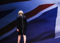 Παραιτήσεις Brexit: Φεύγουν ένας ένας οι υπουργοί της Μέι