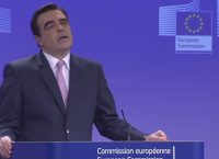 Σχοινάς: Η Ελλάδα μπορεί να επιτύχει τους στόχους για το 2017 και το 2018