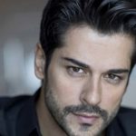 Ο Μπουράκ Οζτσιβίτ στο Ίδρυμα Κακογιάννη