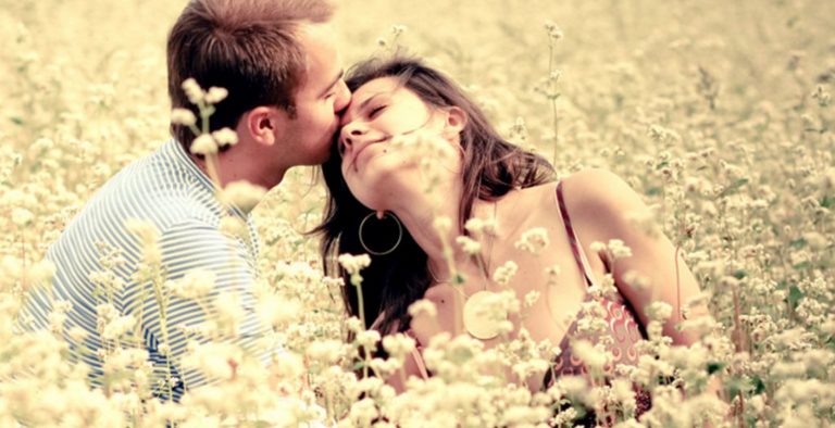 Ο έρωτας στα ζώδια: Ποιοι αγαπούν πέρα από αμφισβητήσεις;