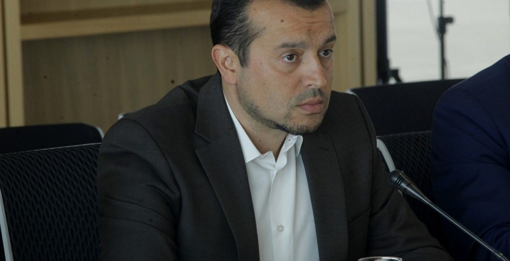 Παππάς: “Η ΝΔ αντιγράφει κάλπικα τηλεοπτικά ρεπορτάζ”