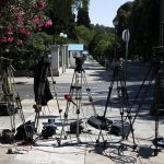 Πέντε μέρες μετά το ΦΕΚ το “μαύρο” στα κανάλια χωρίς άδεια