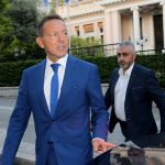 Στουρνάρας: Πρόστιμα στις τράπεζες αν δεν εξυπηρετούνται τα “κόκκινα” δάνεια