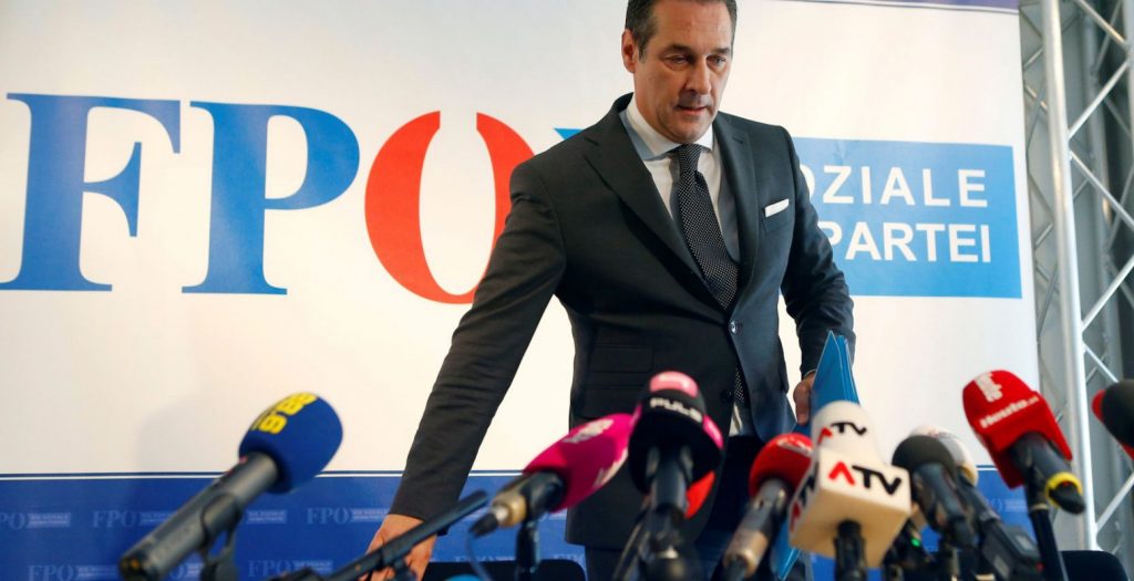 Αυστρία: Πρώτο κόμμα η ακροδεξιά, σύμφωνα με δημοσκοπήσεις