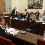 Η κατάθεση Στουρνάρα βάζει στο “μικροσκόπιο” τα δάνεια ΝΔ-ΠΑΣΟΚ