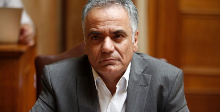 Σκουρλέτης: Τα μέτρα πρέπει να ψηφιστούν από αυξημένη πλειοψηφία