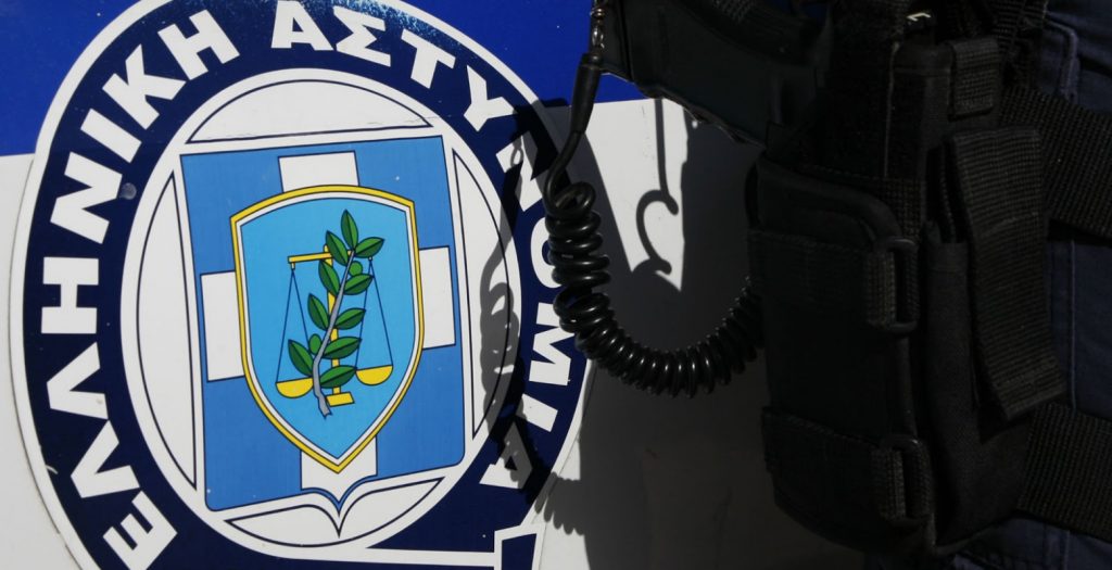 Ληστεία με πυροβολισμούς στους Αγ. Θεοδώρους