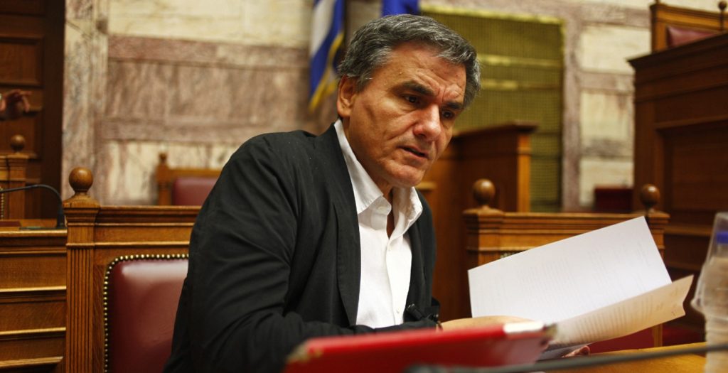 Μπαλάκι Τσακαλώτου προς όλη την κυβέρνηση για τα μέτρα