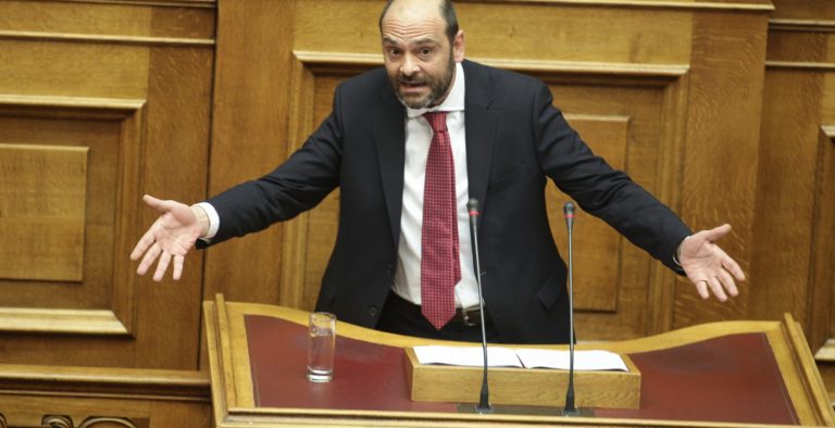 Κόντρα Φωτήλα – Ποταμιού
