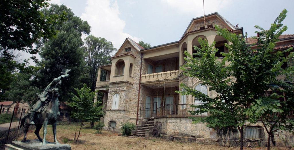 Εικόνα εγκατάλειψης και κλοπές στο κτήμα Τατοΐου