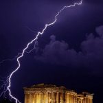 Καιρός: Περισσότεροι από 10.000 κεραυνοί και μεγάλο χαλάζι έπεσαν στην Ελλάδα την Κυριακή