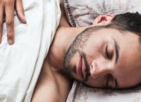 H ιδανική ώρα για τη μεσημεριανή σου σιέστα