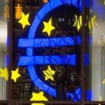 ΕΚΤ: Σταθερή η ανάπτυξη της Ευρωζώνης για τα επόμενα χρόνια