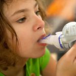 Κυστική Ίνωση: Ποια συμπτώματα δεν πρέπει να αγνοήσετε