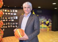 Παναγιώτης Γιαννάκης: Θέλει τον σέντερ “παρών” στην Προύσα