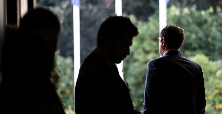 “Συγκλονισμένος” ο Τσίπρας για τους νεκρούς πρόσφυγες στη Λέσβο