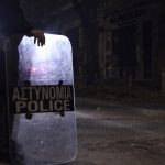 Τραυματισμένος αστυνομικός από πυροβολισμούς στα γραφεία του ΠΑΣΟΚ