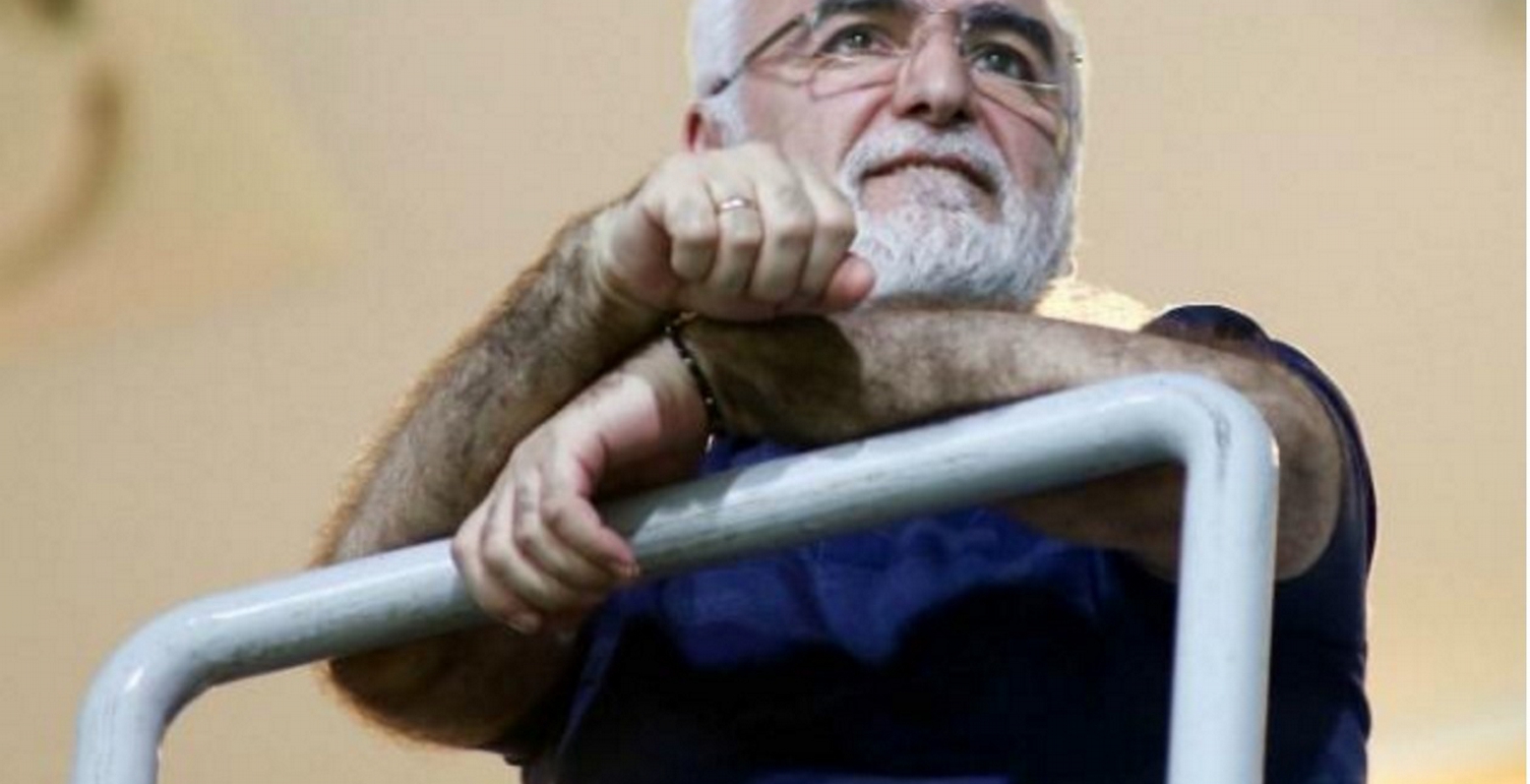 Έτσι… απαντάει ο Σαββίδης – Τον χρυσώνει για να φέρει τον τίτλο