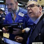Ξεκίνημα με “χαλαρά” κέρδη για τη Wall Street
