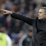 Απίστευτη ατάκα του Μουρίνιο: «Κάνουμε οικονομία στο νερό για μεταγραφές τον Γενάρη;»