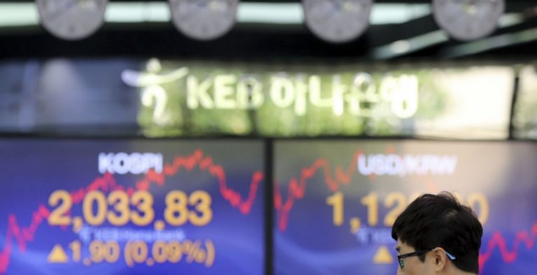 Αυστραλία και Apple ρίχνουν τις ασιατικές αγορές