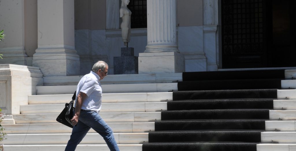 Σύσκεψη υπό τον Φλαμπουράρη για το προσφυγικό στη Χίο