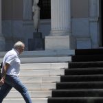 Σύσκεψη υπό τον Φλαμπουράρη για το προσφυγικό στη Χίο