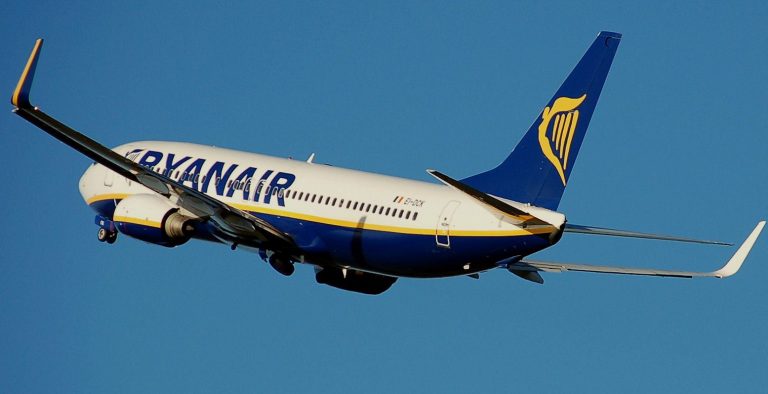 Νέα δρομολόγια της Ryanair από τη Θεσσαλονίκη