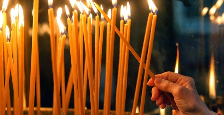 “Έφυγε” η μητέρα του Γιάννη Δραγασάκη