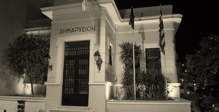 Ναύπακτος: Αντιδήμαρχος εκτός εαυτού επιτίθεται σε Σταρακά και Λουκόπουλο