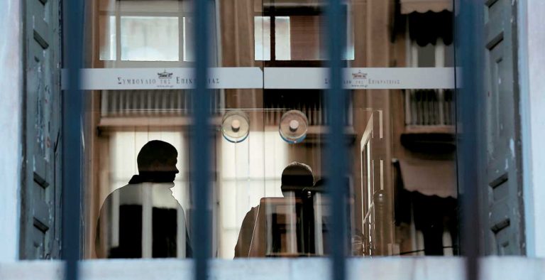 Το ΤΕΕ προσφεύγει στο ΣτΕ κατά του ασφαλιστικού Κατρούγκαλου