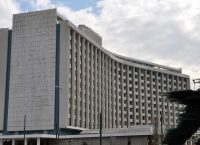 Διαπραγμάτευση: Μέτρα, αντίμετρα και… ευσεβείς πόθοι από αύριο πάλι…