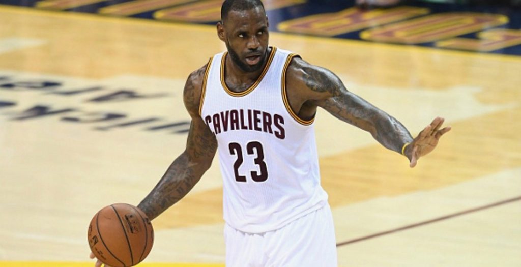 NBA: Στους Λέικερς ο ΛεΜπρόν Τζέιμς