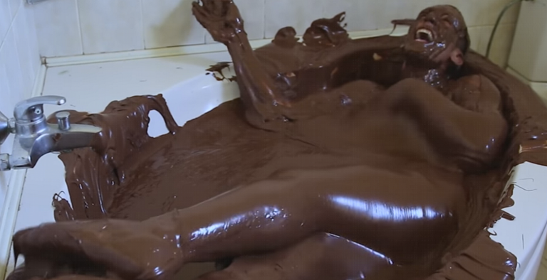 Σοκολατοθεραπεία μέσα σε 272 (!) κιλά Nutella