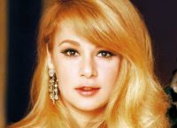 Αυτή ήταν η σωσίας της Αλίκης Βουγιουκλάκη που έπαιξε σε πολλές ταινίες της [vid]