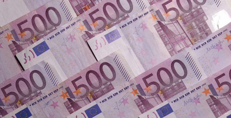 Βουλγαρία: Βρέθηκαν πλαστά 500ευρα αξίας 13 εκατ. ευρώ