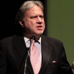 Βαλίτσες Κατρούγκαλου για Σερβία-Ποιούς θα δει