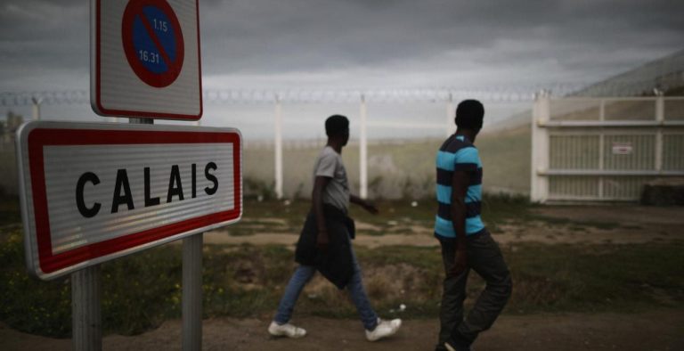 Γαλλία: Εκκενώνει κι άλλον μεγάλο καταυλισμό προσφύγων