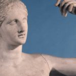 Σερβιτόρος ακρωτηρίασε… άγαλμα στο Βρετανικό Μουσείο!