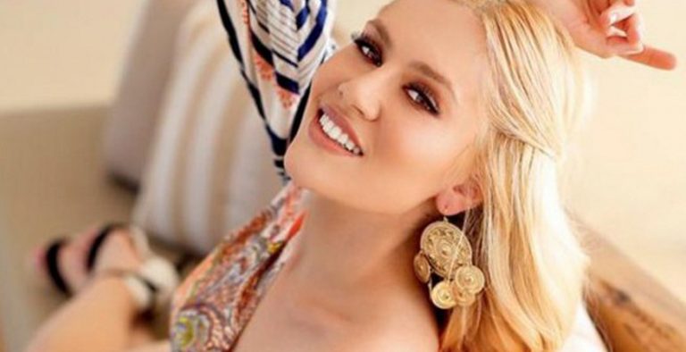 «Ζάλη»: αυτή είναι η πιο σέξι Ελληνίδα τραγουδίστρια! (pics)