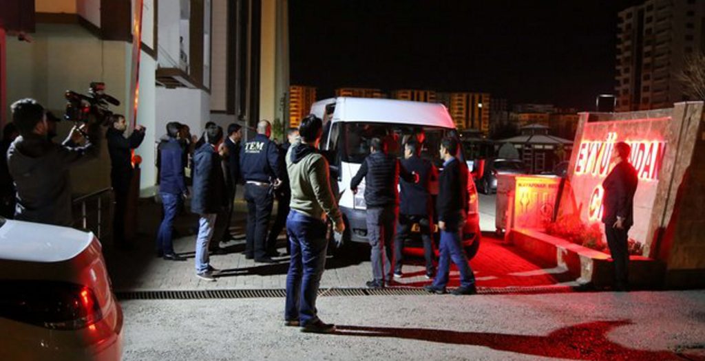 Τουρκία: Δολοφονική έκρηξη μετά από τις συλλήψεις βουλευτών του HDP