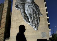 Ευρωβαρόμετρο: Απαισιόδοξο το 98% των Ελλήνων για την οικονομία
