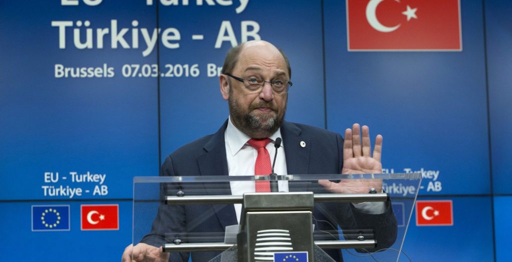Κίνδυνος για την Ελλάδα οι απειλές Σουλτς στην Τουρκία